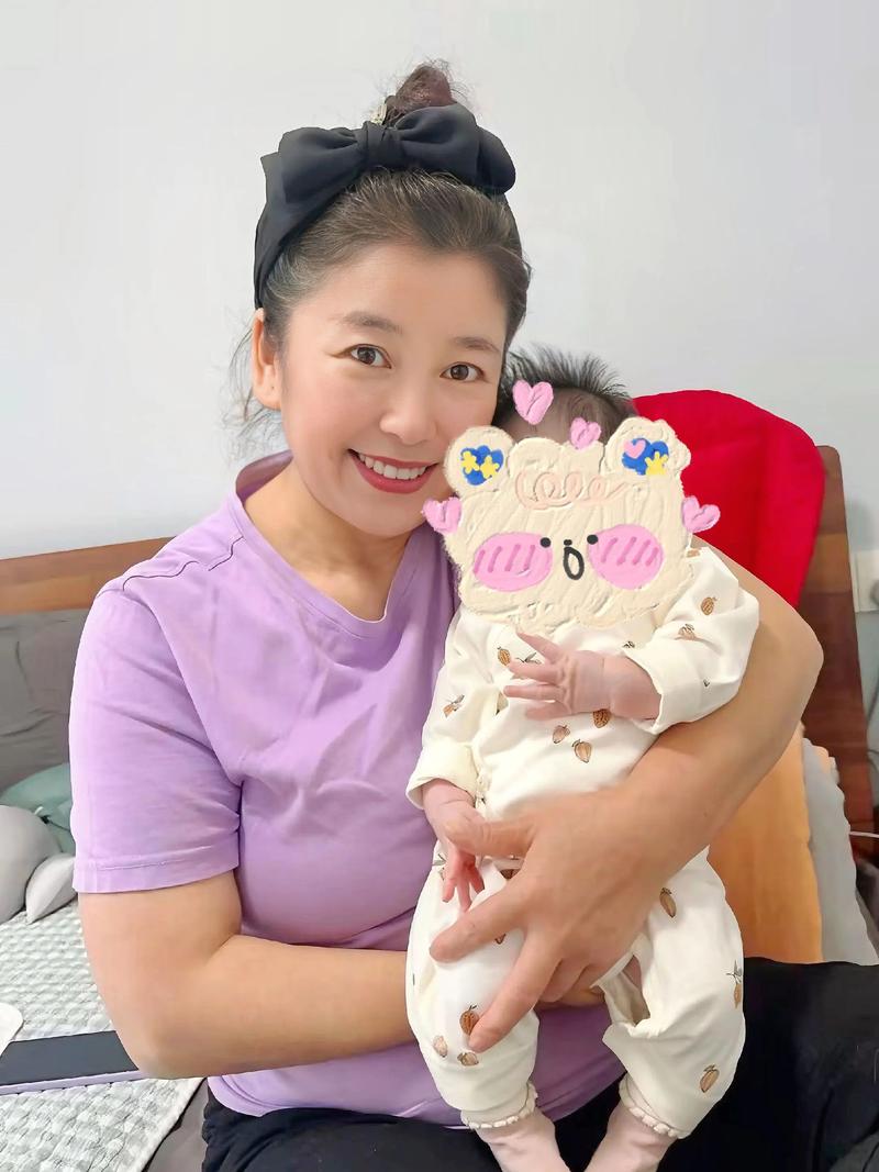育儿嫂行业发展动态：新时代的育儿指南